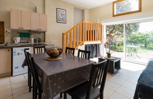 Chassiers House | Le Neflier - Pour 4 avec jardin arboré