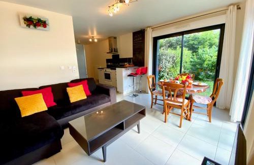 Universite Apartment | Le Neptune, appartement avec parking et jardin proche université