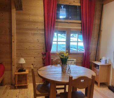 Saint-Jean-dʼAulps Bed & Breakfast | Le Nid des Cerfs