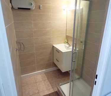 Saint-Cyprien Plage Apartment | Le nid des Oliviers