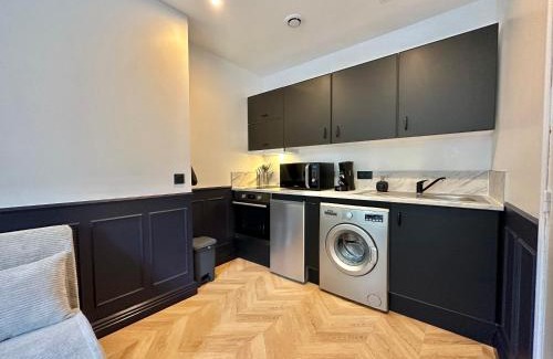 Moulins Apartment | Le P’tit Anatole