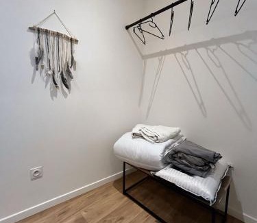 Montauban Apartment | Le Paisible Studio