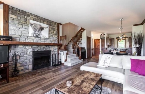 Mont-Tremblant Village Condo | Le Panoramique Tremblant. Ideal condo for families and nature lovers