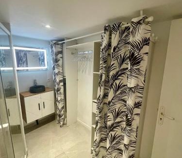 Romagnat Apartment | Le Paradis