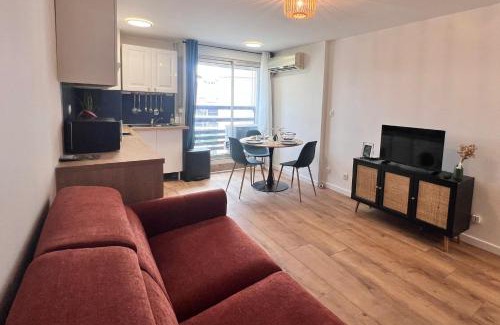 Saint-Cyprien Plage Apartment | Le perroquet