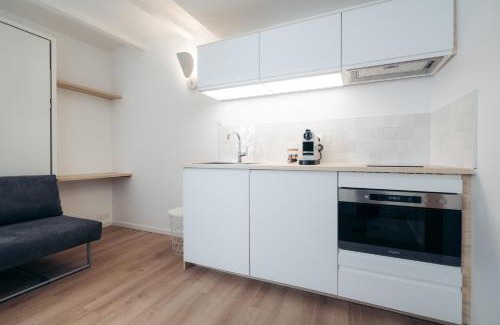 Fontainebleau Apartment | Le petit bellifontain