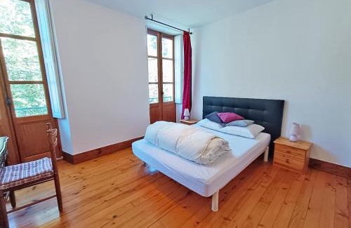 Bagneres-de-Luchon Apartment | Le petit cerf, T3, wifi, cave