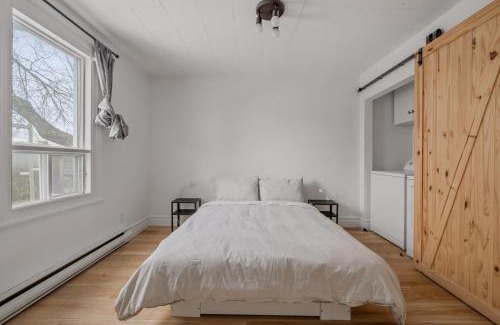 Maizerets Apartment | Le Petit Cozy, 1 CH, Bureau, Enfant-Jésus