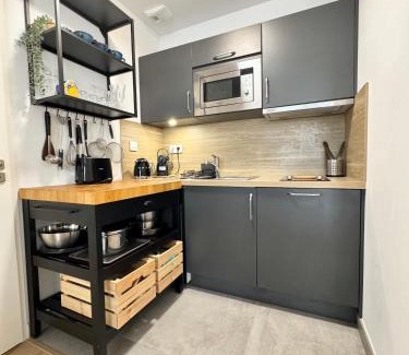 Bourg-l'Eveque Apartment | Le Petit Mail, Centre de Rennes