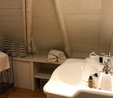 Concarneau Bed & Breakfast | Le Petit Manoir de Kériolet