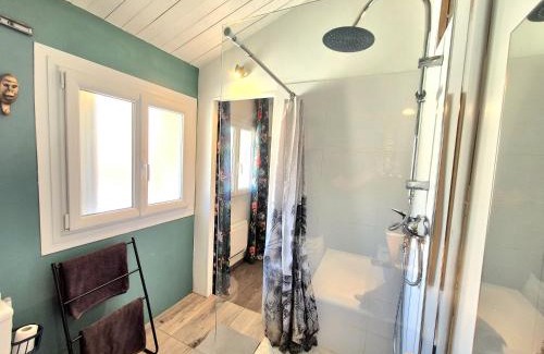 Faubourg Apartment | Le petit Nid - coeur de ville - clim