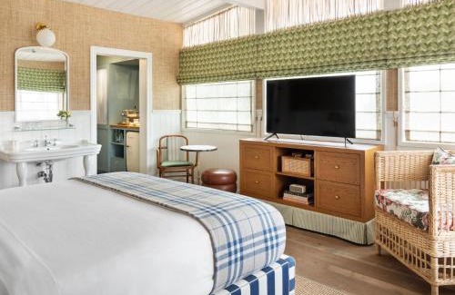 Laguna Terrace Park Hotel | Le Petit Pali Laguna Beach