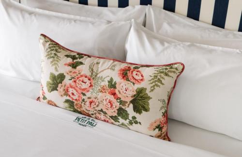 Laguna Terrace Park Hotel | Le Petit Pali Laguna Beach