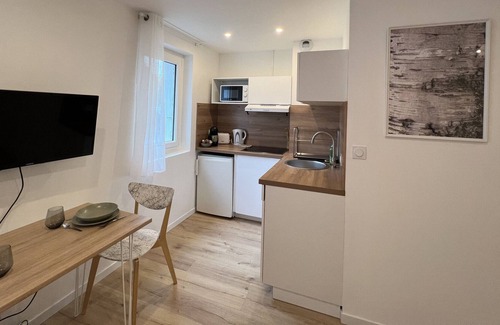 Cote Pavee Apartment | Le Petit Sauveur:studio&parking