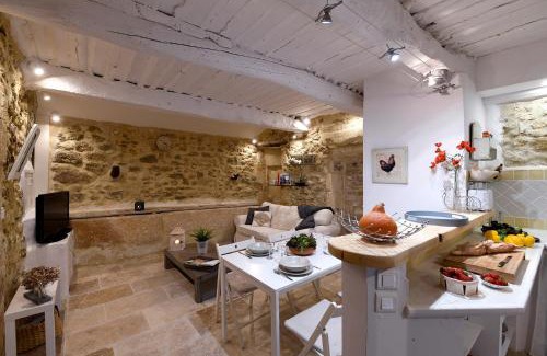 Menerbes House | Le petit trésor du Luberon
