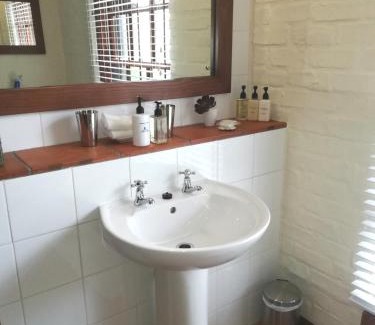 Constantia Bed & Breakfast | Le Petit Vignoble