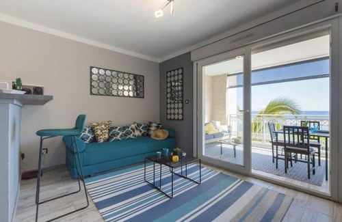 Trois-Bassins Apartment | Le Petrel Blanc - Appartement sur la plage de la Souris Blanche