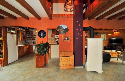 Nevache Ski Chalet | Le Pied des Thûres - Family Chalet to host memorable moments!