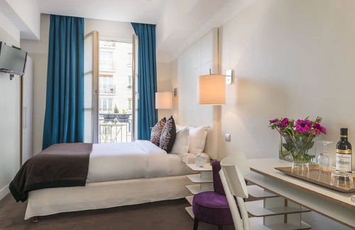 Notre-Dame-des-Champs Hotel | Le Placide Saint Germain des Pres