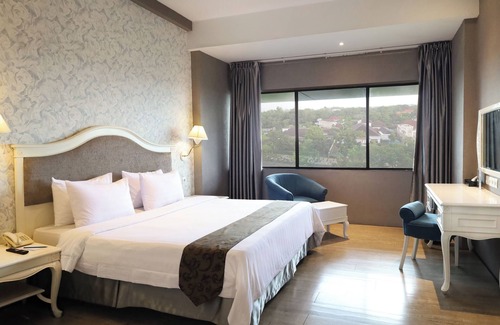 Medan Hotel | Le Polonia Hotel & Convention Medan