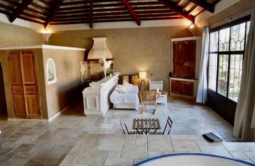 Ventabren Other | Le Pool House - Private Jacuzzi - Mas des Sous Bois