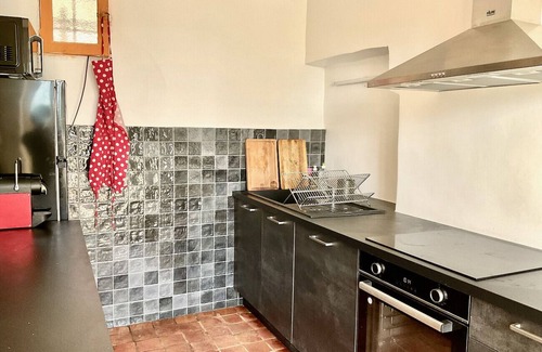 Cotignac Cottage | Le Poucet Oriental : house for 6, combining charm, nature and heated pool