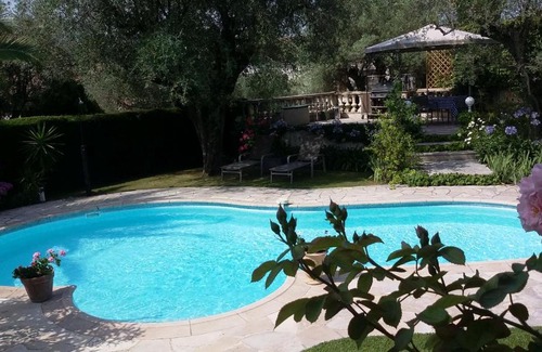 Vence Ski Chalet | Le Poulailler