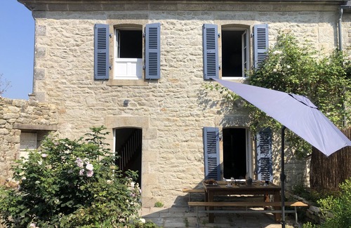 Treffiagat House | Le Presbytère Meublé de Tourisme 4 Étoiles