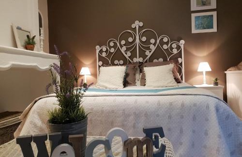 Villeneuve-les-Beziers Apartment | LE PRIEURE - STUDIOS jusqu'à 4 personnes