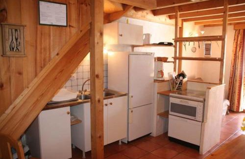 Nevache Ski Chalet | Le Queyrellin hameau des Chazals Nevache Hautes Alpes