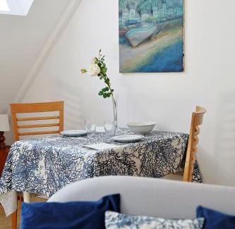 Granville Apartment | Le Rayon Vert