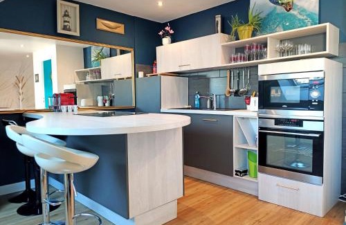 Lorient Apartment | LE REFLET MERVILLE - Central & chic - AufildeLorient