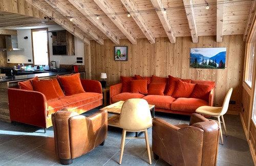Le Bettaix Ski Chalet | Le Refuge du Cabri -15 people- sauna - jacuzzi Les Ménuires -Skis aux Pieds