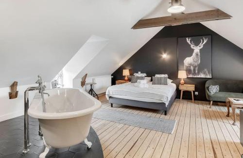Cancale House | LE ROCHER- Belle maison de charme -Jardin/Parking