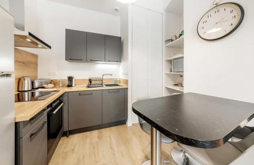 Fougeres - Sevigne Apartment | Le Saint Martin, bel appartement de standing