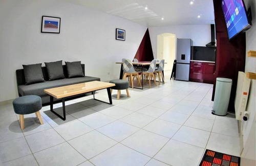 Faubourg Apartment | Le Salséro - Large, cozy apartment rated * * * for 8 people + parking included,