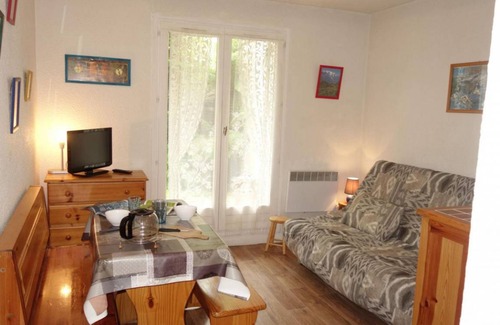 Demi-Quartier Apartment | Le Sapin