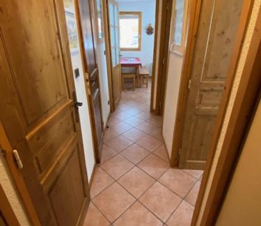 Montalbert Apartment | le signal 105 apartment in residence 50 meters from slopes 4-6 people