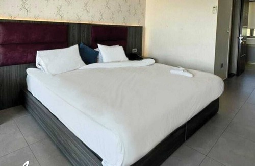 Batroun Apartment | Le Six Resort Hotel