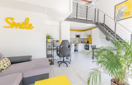 Port Ariane Apartment | LE SMILE DUPLEX - LATTES, IDEAL PRO WIFI NETFLIX Proche PLAGE TRAM