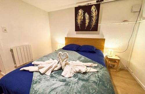 Cronenbourg Est Apartment | Le Souplex - Baignoire Balnéo & Cosy - Accès Tram Proche - Commerces à proximité