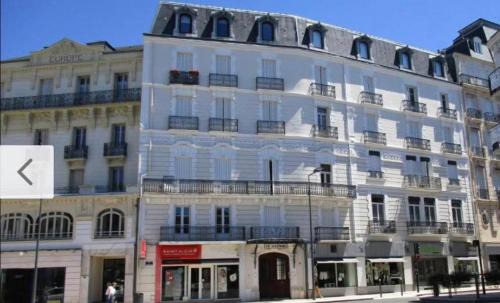 Cœur de Ville Apartment | LE SPLENDID - Hypercentre - Proche Opéra & Parcs - Thermes