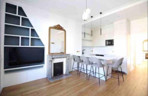 Notre-Dame Apartment | Le Splendide au Centre ville de Versailles