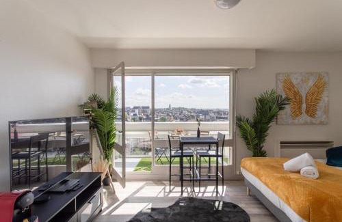 Bourg-l'Eveque Apartment | Le Studio de l'Ange - Vue imprenable
