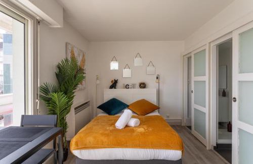 Bourg-l'Eveque Apartment | Le Studio de l'Ange - Vue imprenable