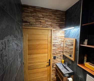 La Plaine-des-Palmistes House | Le studio Léva