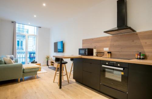 Downtown Angers Apartment | le tanger