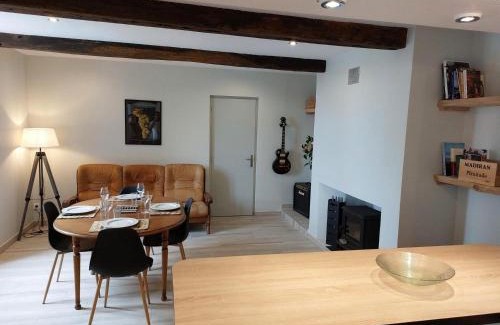 Plaisance House | Le Tisné