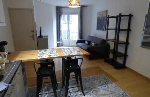 Pezenas Apartment | "Le Transversal 2" -Balcon-Garage privé optionnel -Centre historique -Plages à 21km !