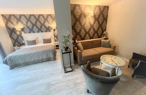 Deauville City Centre Hotel | Le Trophée Boutique Hôtel Spa - La Loggia Appart'hôtel
